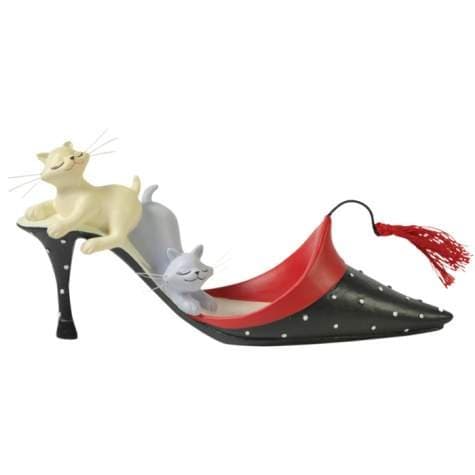 Two Cats on a Shoe Mini Figurine by Westland Giftware