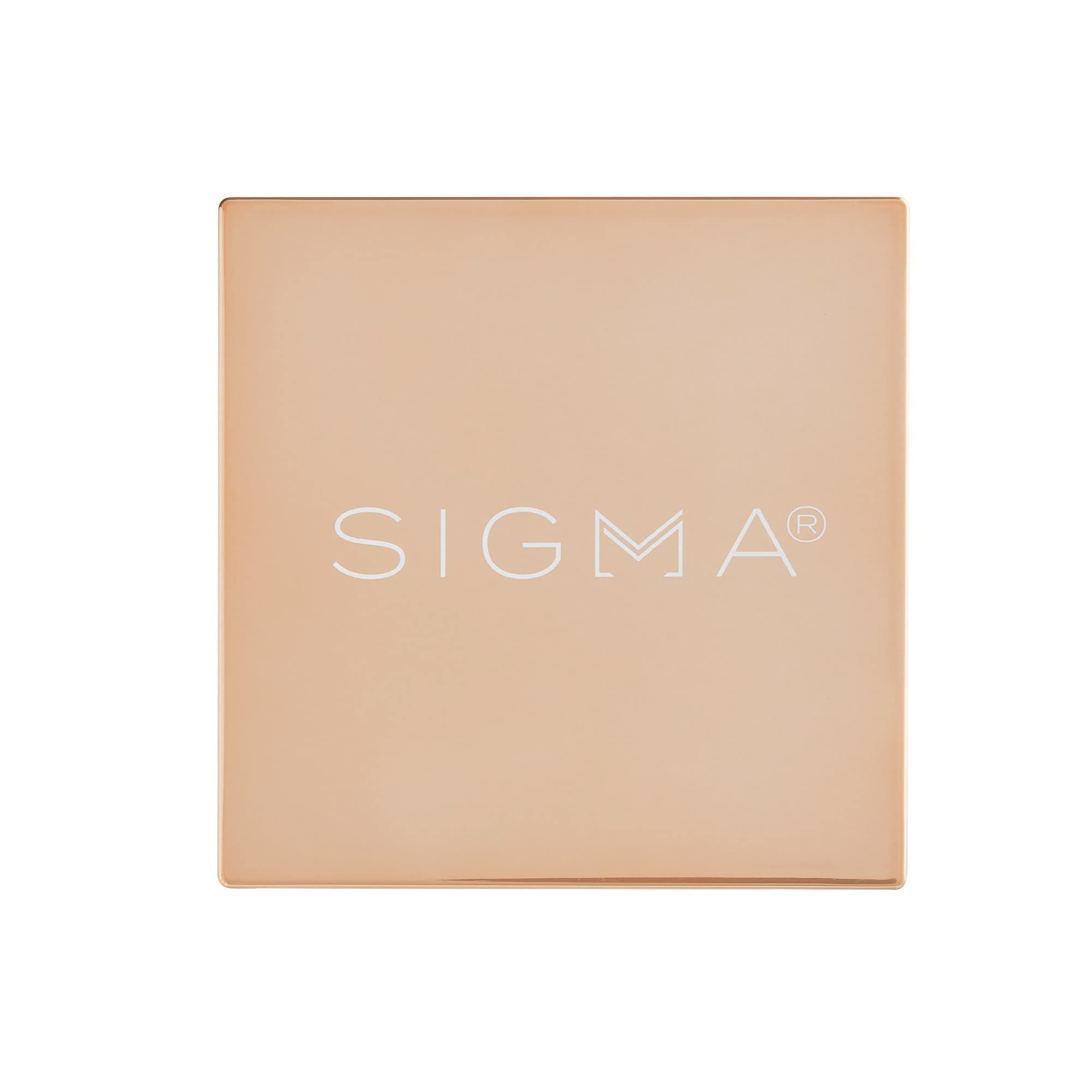 Sigma Beauty Beaming Glow Illuminating Powder - Luminous Loose Powder Highlighter - Brightens Under Eye, Cheekbones, Tip of Nose, Collarbones - Universally Flattering - Fairy Dust
