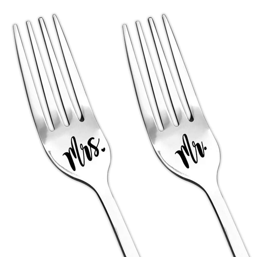Wedding Cake Fork Gifts for Couple Bride and Groom Anniversary Engagament Gifts for Couples Her Fiance Birthday Gifts for Husband Wife Christmas Gift for Girlfriend Boyfriend 2 Pieces Mr and Mrs Forks