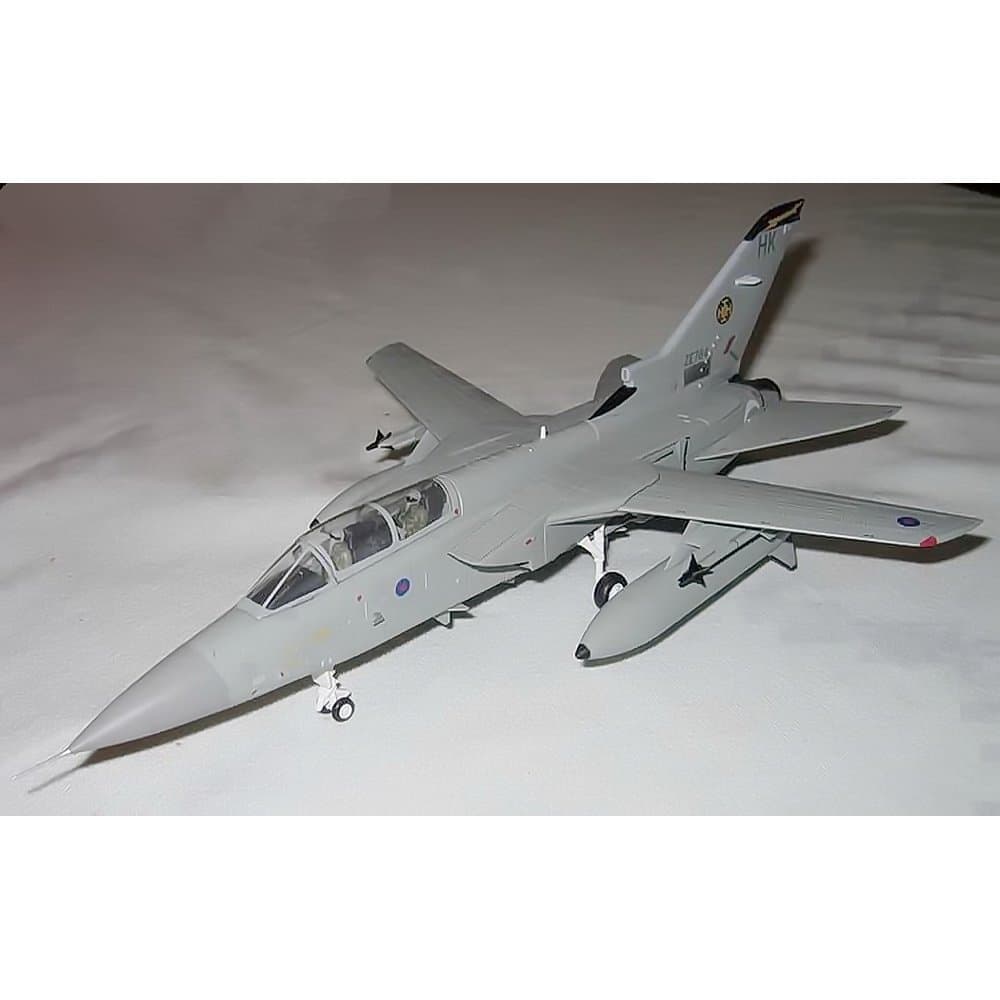 Panavia Tornado F3 RAF 111 Sqadron ZE764 1:72 die cast by Sky Guardians SGE72-001-003