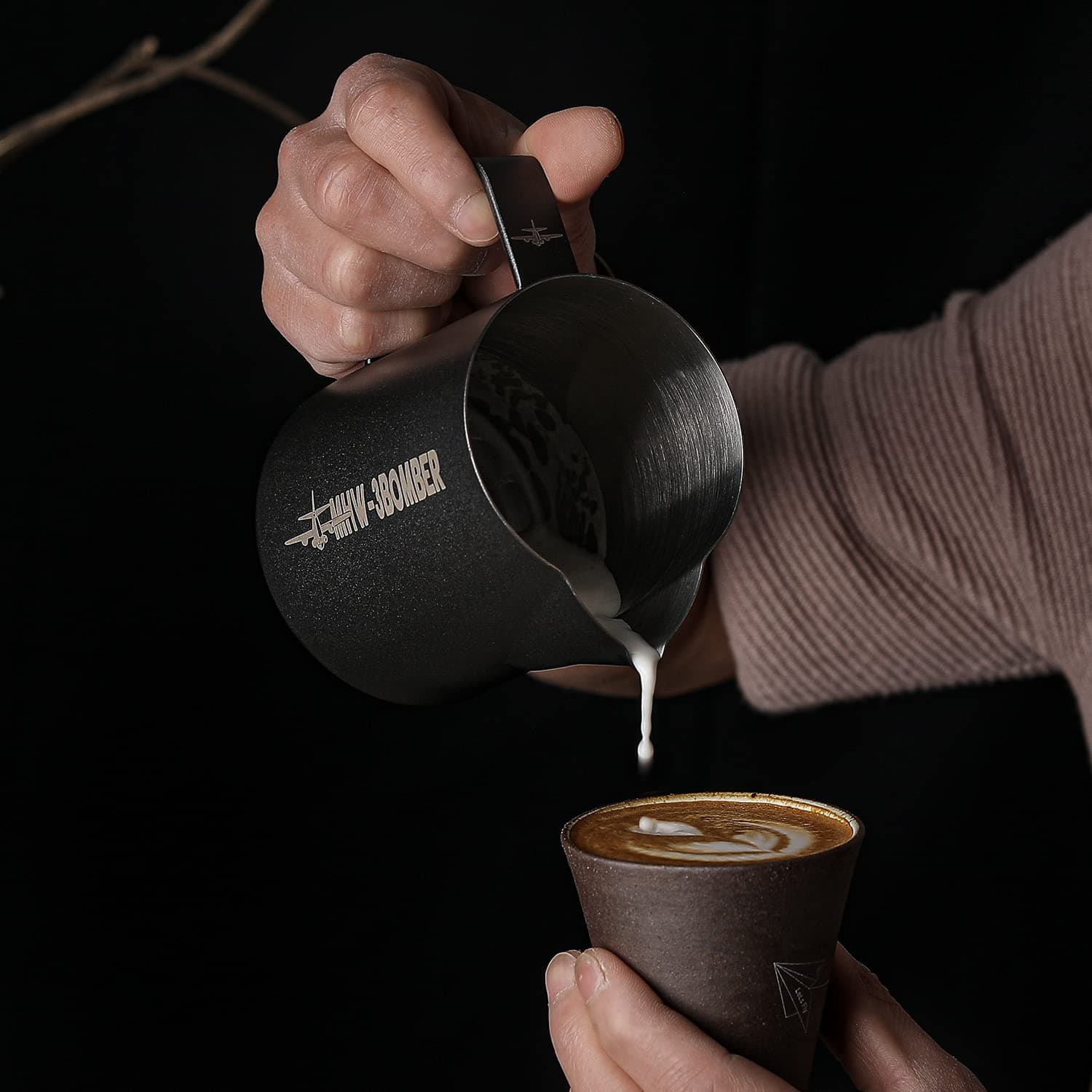 MHW-3BOMBER Espresso Steaming Pitcher Milk Frothing Pitcher Stainless Steel Milk Coffee Cappuccino Latte Art Barista Cup 13.5oz/400ml (Matte Black) P5031B