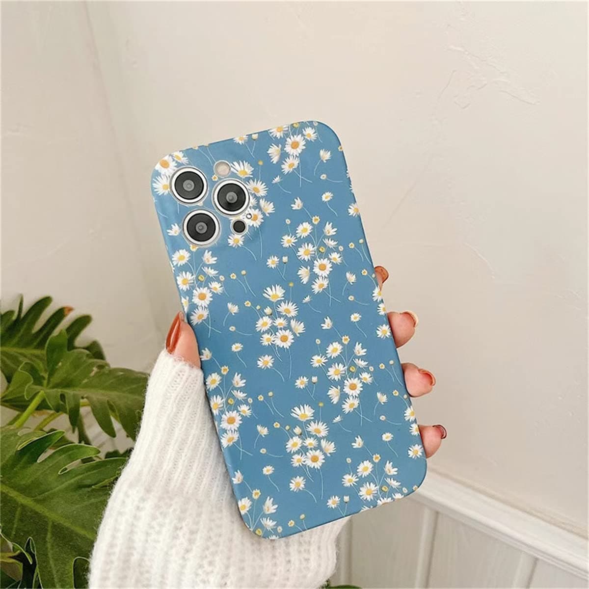 EYZUTAK Floral Case for iPhone 7 iPhone 8 iPhone se 2020,Daisy Flowers Design Cover Premium IMD Craft Phone Case Rugged Shockproof Slim Case Full Body Protective Case (Camera Protection)-Blue