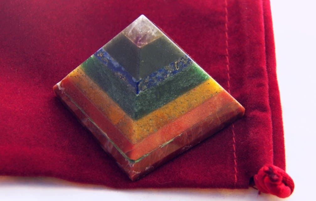 7 Stone Crystal 5 Sided Chakra Balancing Pyramid, Red Jasper, Carnelian, Aventurine, Lapis Lazuli, Amethyst