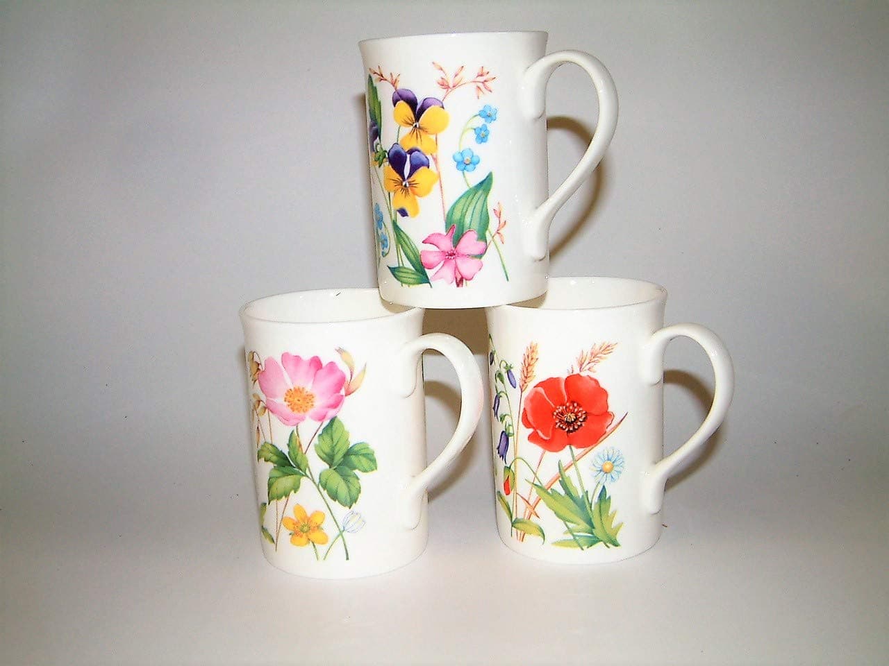 the old sun pottery Bone China Mugs with pinkrose +Buttercups,Violet+forgetmenots,Poppy+harebells Set of 3 Mugs Dishwasher and Microwave Safe