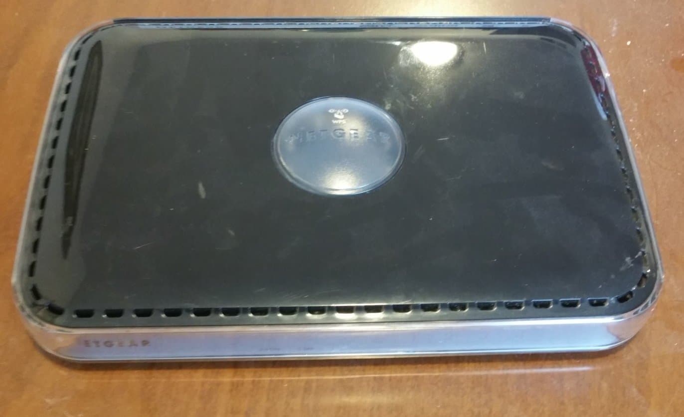 NETGEAR WNDR3300 RangeMax Dual Band Wireless-N Router