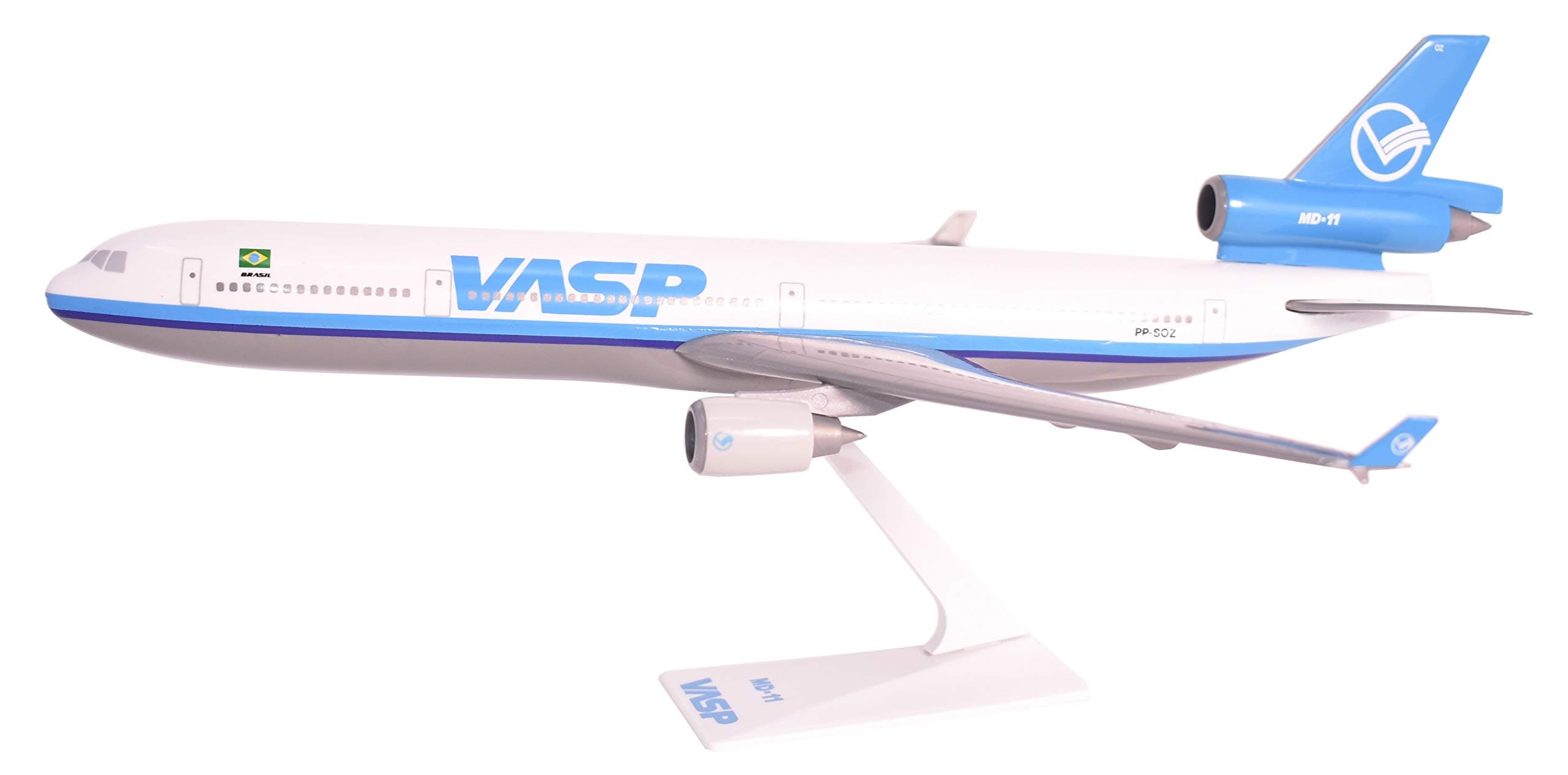 Flight Miniatures VASP MD-11 1:200 Scale - Plastic Snap-Fit Model Airplane - Collectible Replica of VASP Airlines Aircraft Part #AMD-01100H-020