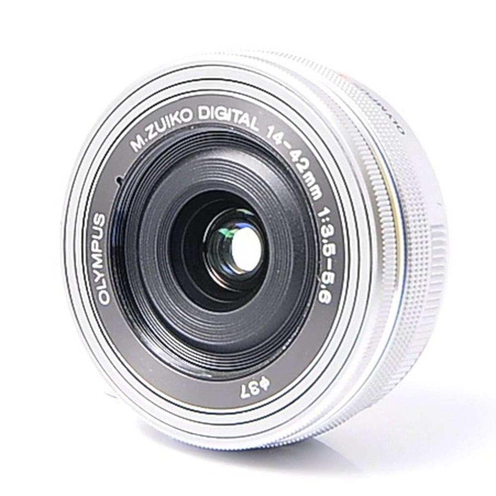 Olympus M.Zuiko Digital 14-42 mm F3.5-5.6 EZ Lens, Standard Zoom, Suitable for All MFT Cameras (Olympus OM-D & PEN Models, Panasonic G-Series), Silver