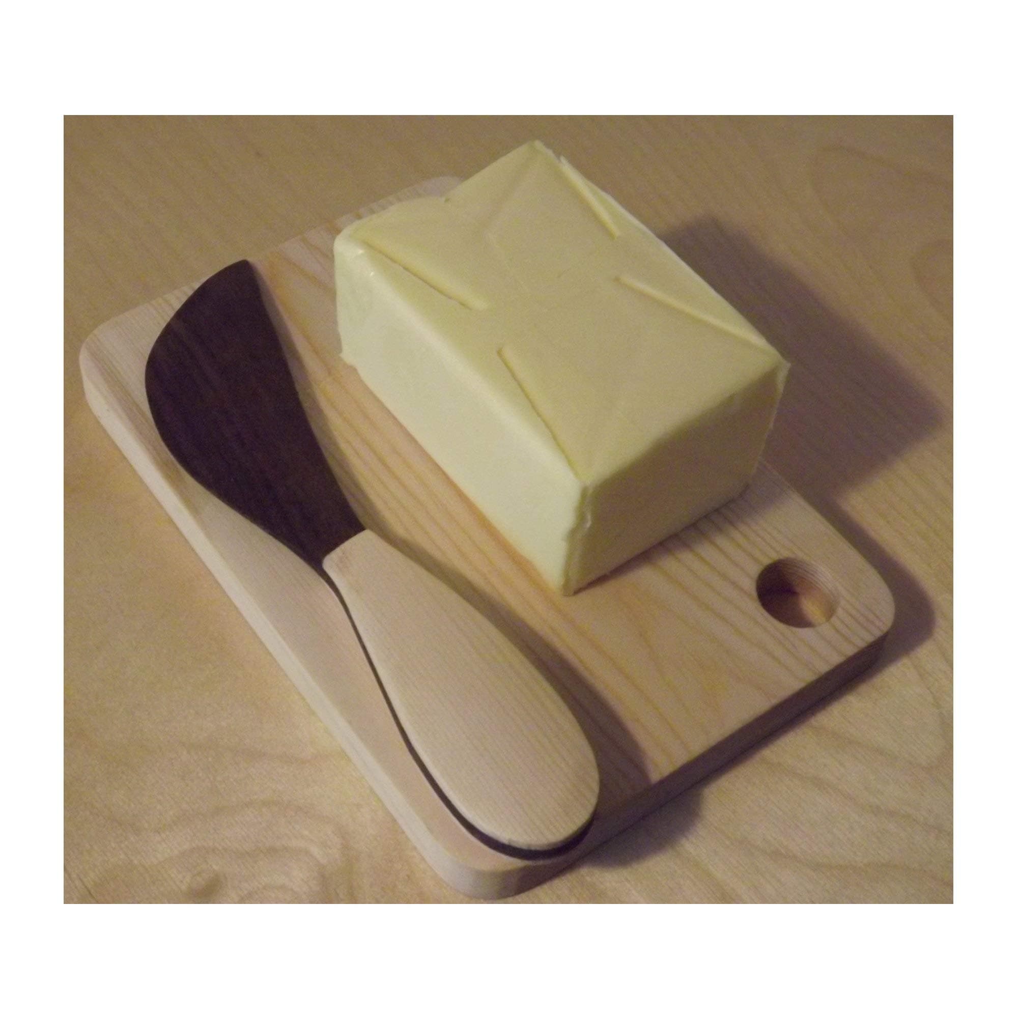 SPC Marketing Swedish Butter Spreader and board - all wood construction - Handmade in UK