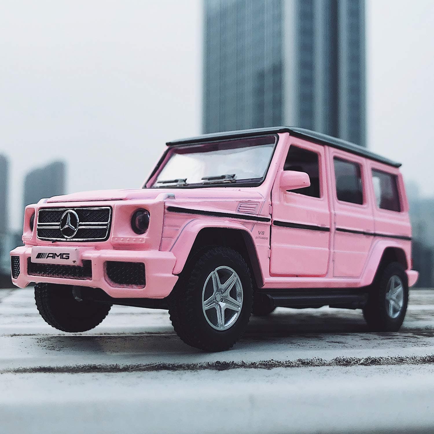 1/36 Scale Benz G63 Casting Car Model, Zinc Alloy Toy Car for Kids, Pull Back Vehicles Toy Car for Toddlers Kids Boys Girls Gift (Pink)