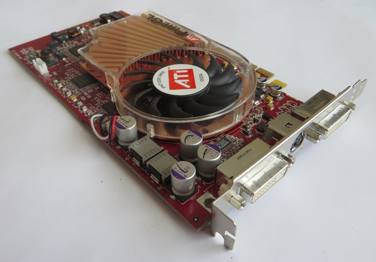 HP Ati FireGL V5100 - graphics adapter - FIRE GL V5100 - 128 MB ( PB330A )