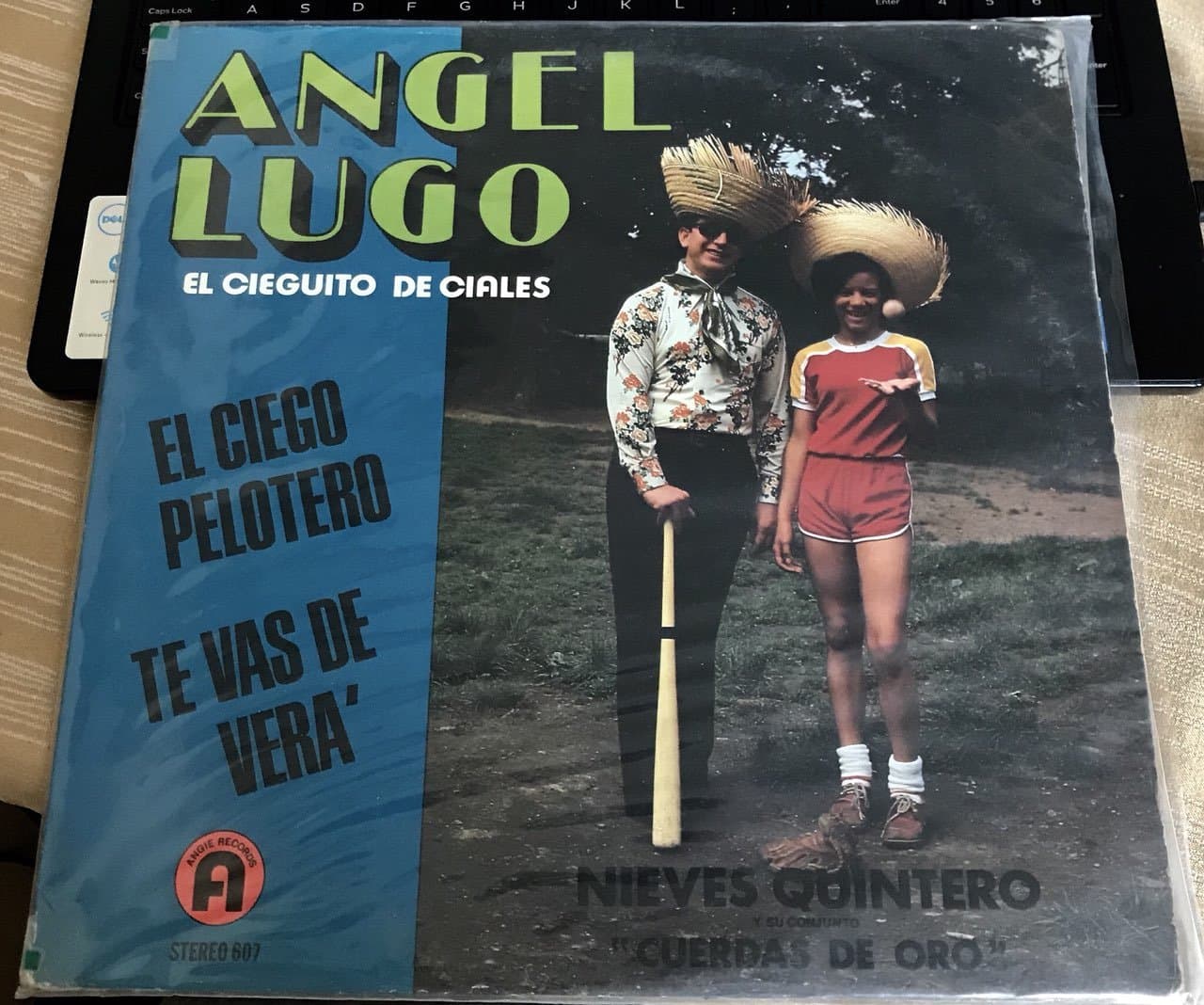 EL CIEGUITO DE CIALES NIEVES QUINTERO Y SU CONJUNTO CUERDAS DE ORO