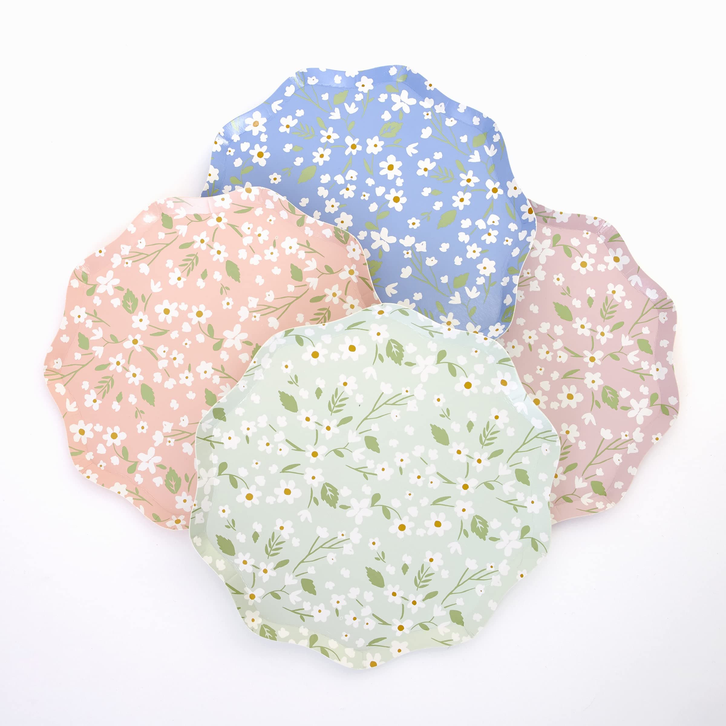 Ditsy Floral Paper Plates (Pack of 12), Disposable Plates for Party, Ditsy Floral Plates Available as Paper Dinner Plates & Side Plates with Wavy Edges