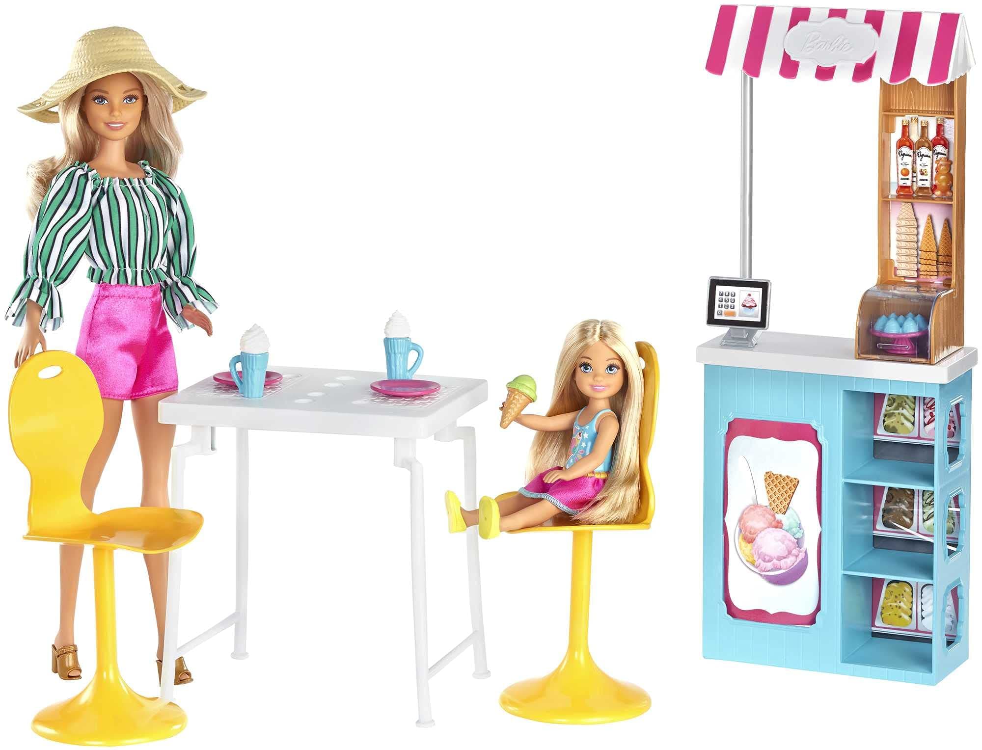 ​Barbie Ice Cream Cafe Playset with Barbie Doll and Chelsea Doll, Store Frame, Table, 2 Chairs and Food Accessories for Kids 3 to 7 Years Old