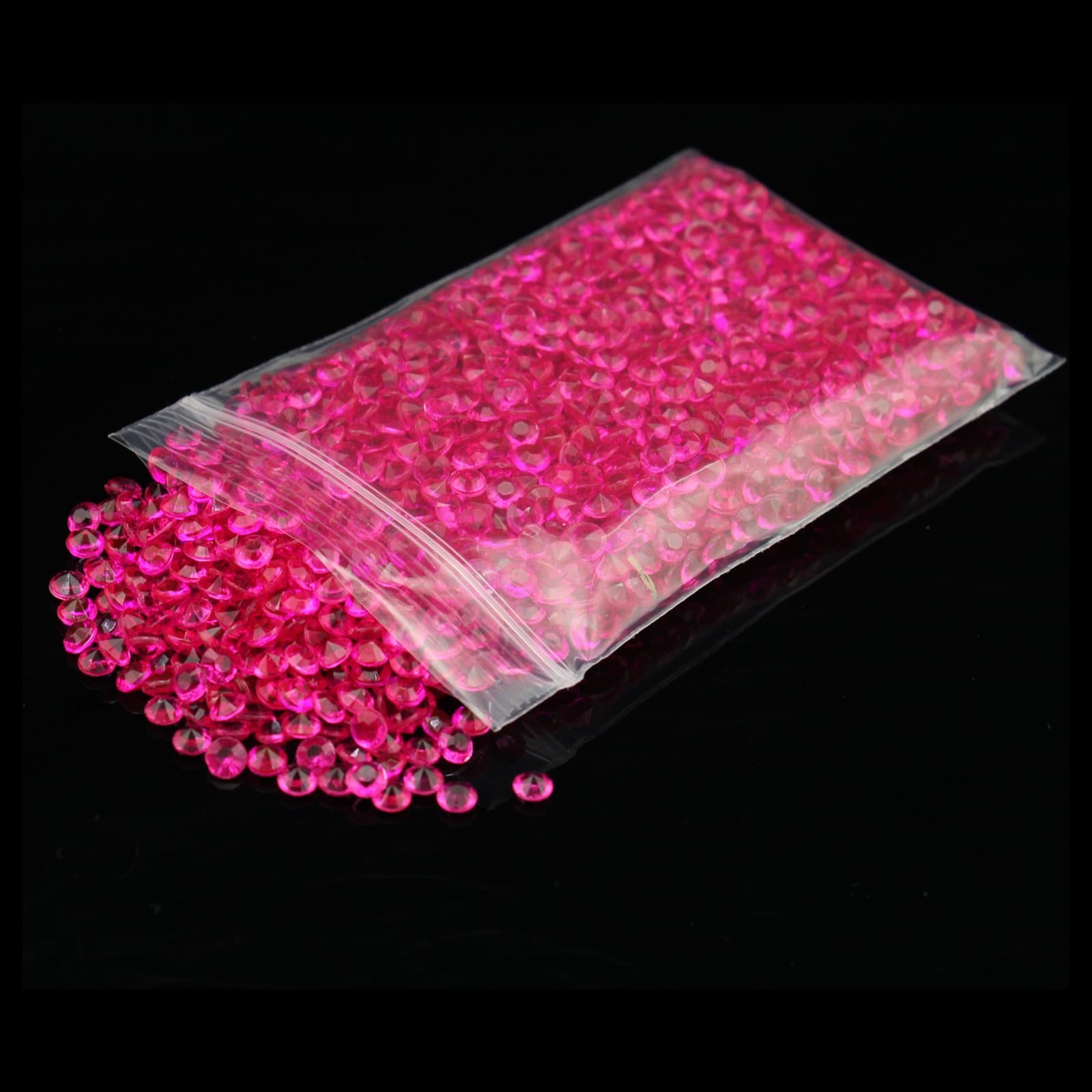 Bit Fly 32Colors 1/3CT 2000pcs 4.5mm Wedding Party Decoration Diamond Confetti Table Scatters Acrylic Crystals Wedding Event Supplies (Fuchsia)