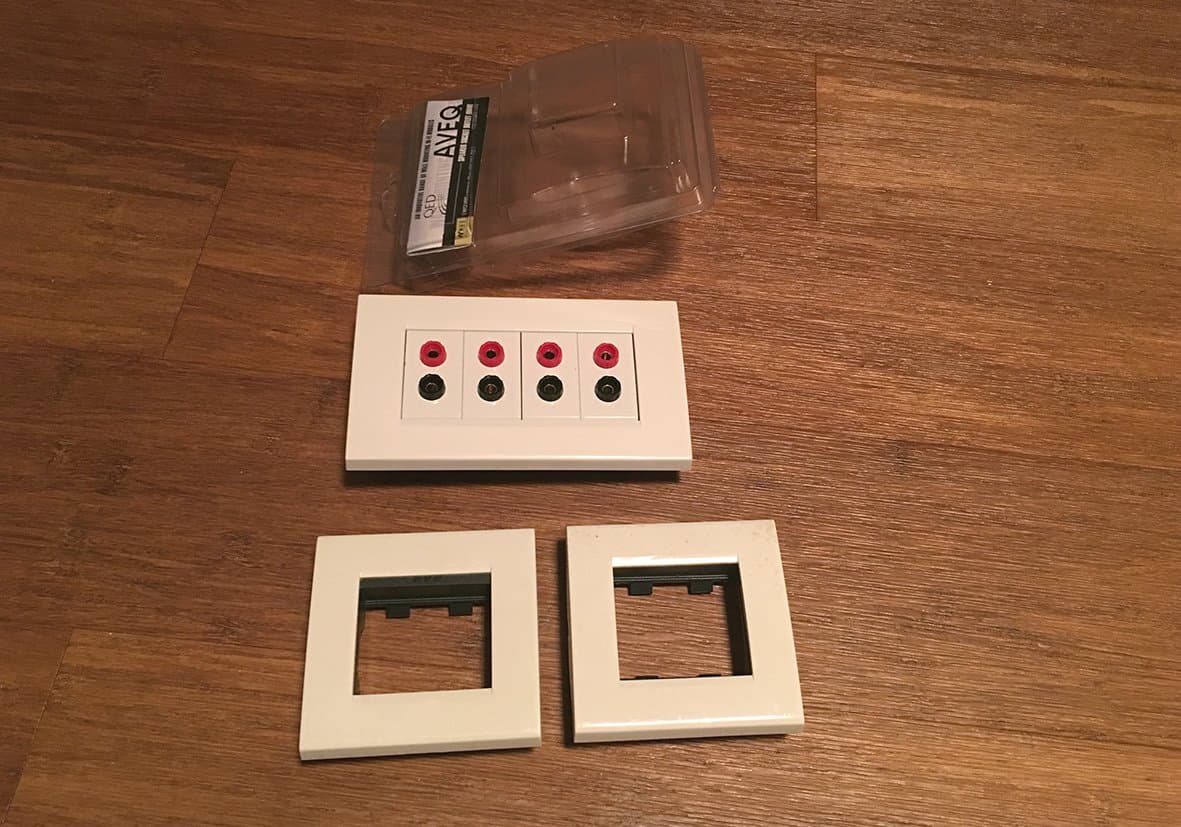 Systemline WM11 Wall Mount Quad 4mm Banana Plug/Binding Post Speaker Sockets