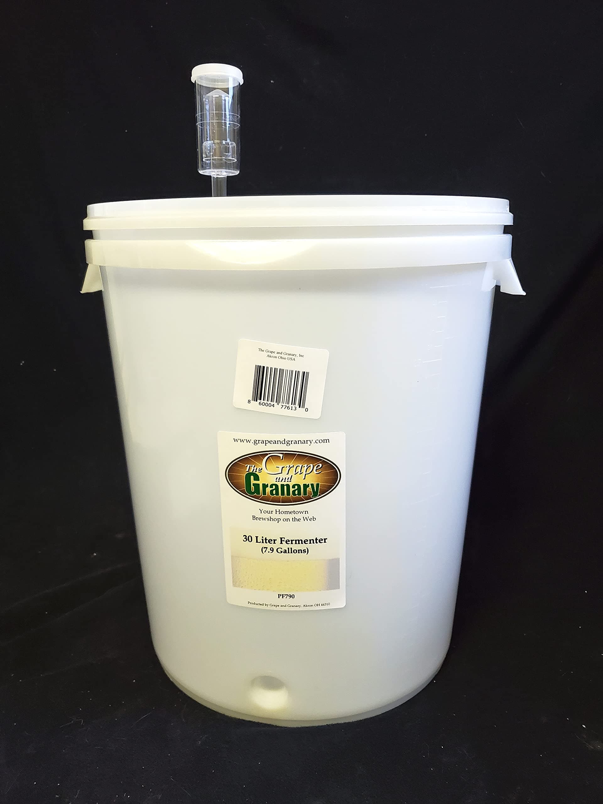 7.9 Gallon (30 Liter) Primary Fermenting Vessel w/Lid, Airlock, Grommet