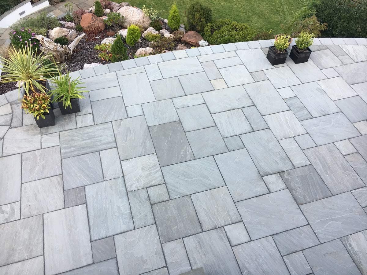 Light Grey Indian Sandstone Paving 22mm Calibrated 600 Patio Pack covering 15m2