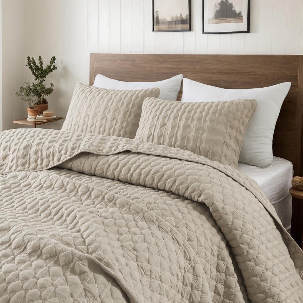 WDCOZY Beige Quilt King Size Bedding Sets w/Pillow Shams, Lightweight Soft Bedspread Coverlet, Quilted Blanket Thin Comforter Bed Cover, All Season Summer Spring, Tan Cream, 3 Pieces, 104x90 inches