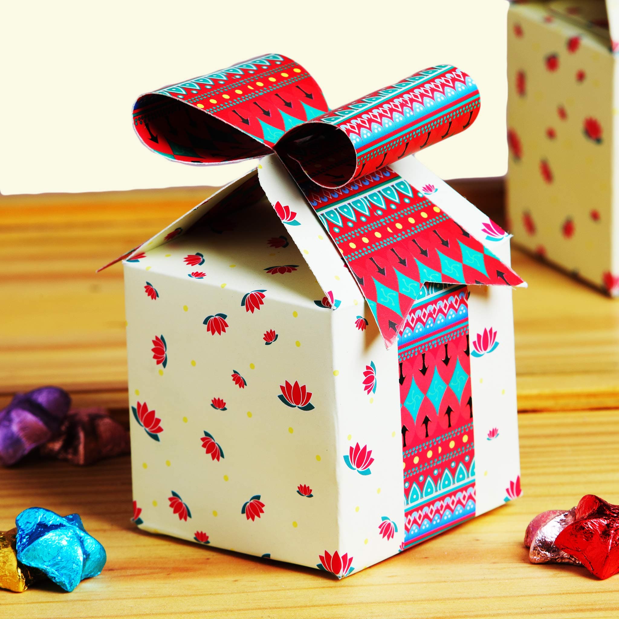 Pack2Gift Paper Ribbon-Tie Cube Gift Boxes - Set of 24pcs - Favor Boxes Favor Bags Paper Bags Paper Boxes Gift Boxes Favors Wedding Favors Birthday Favors Party Favors Chocolate Boxes Candy Boxes