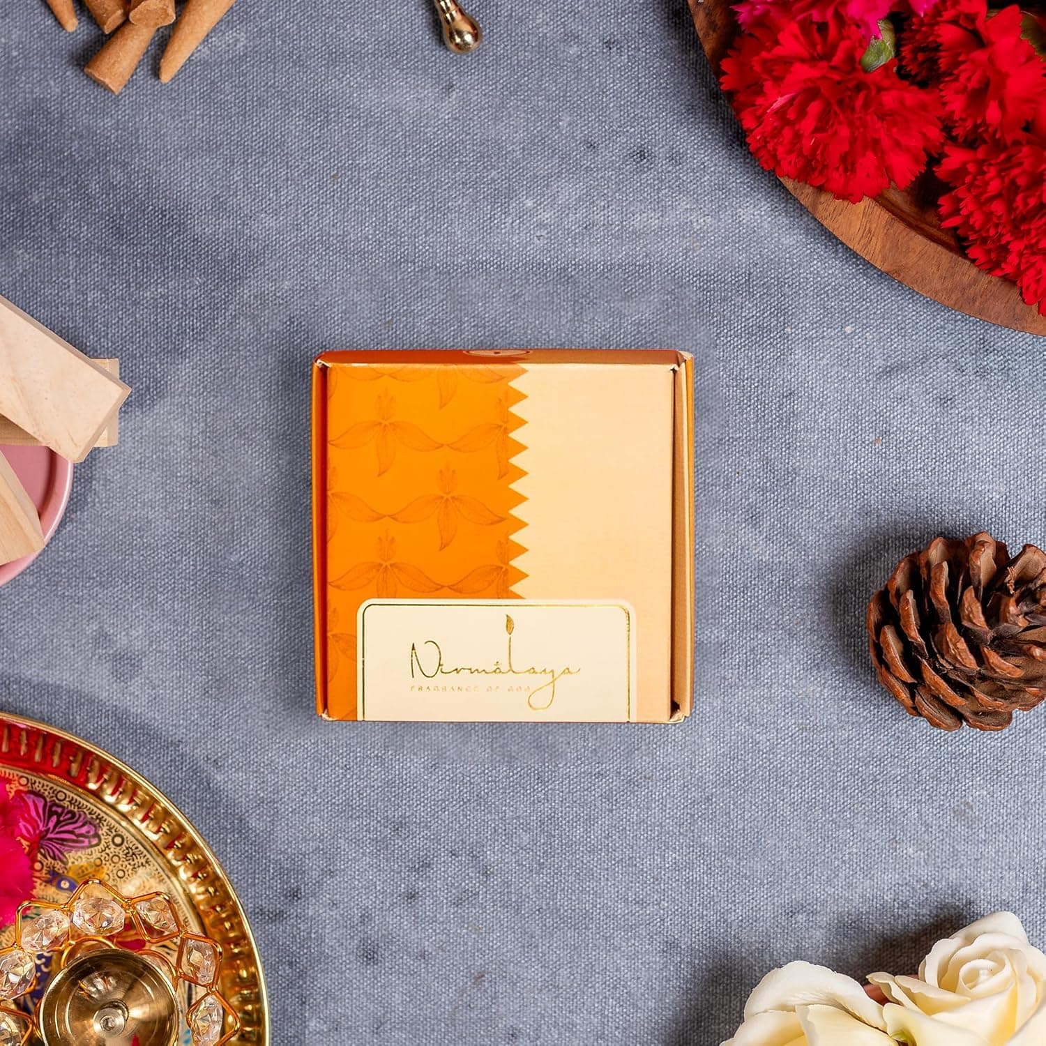 Sandalwood Incense Cones - 40 Organic Scented Cones Per Pack - Charcoal Free Dhoop Cones - Christmas Incense