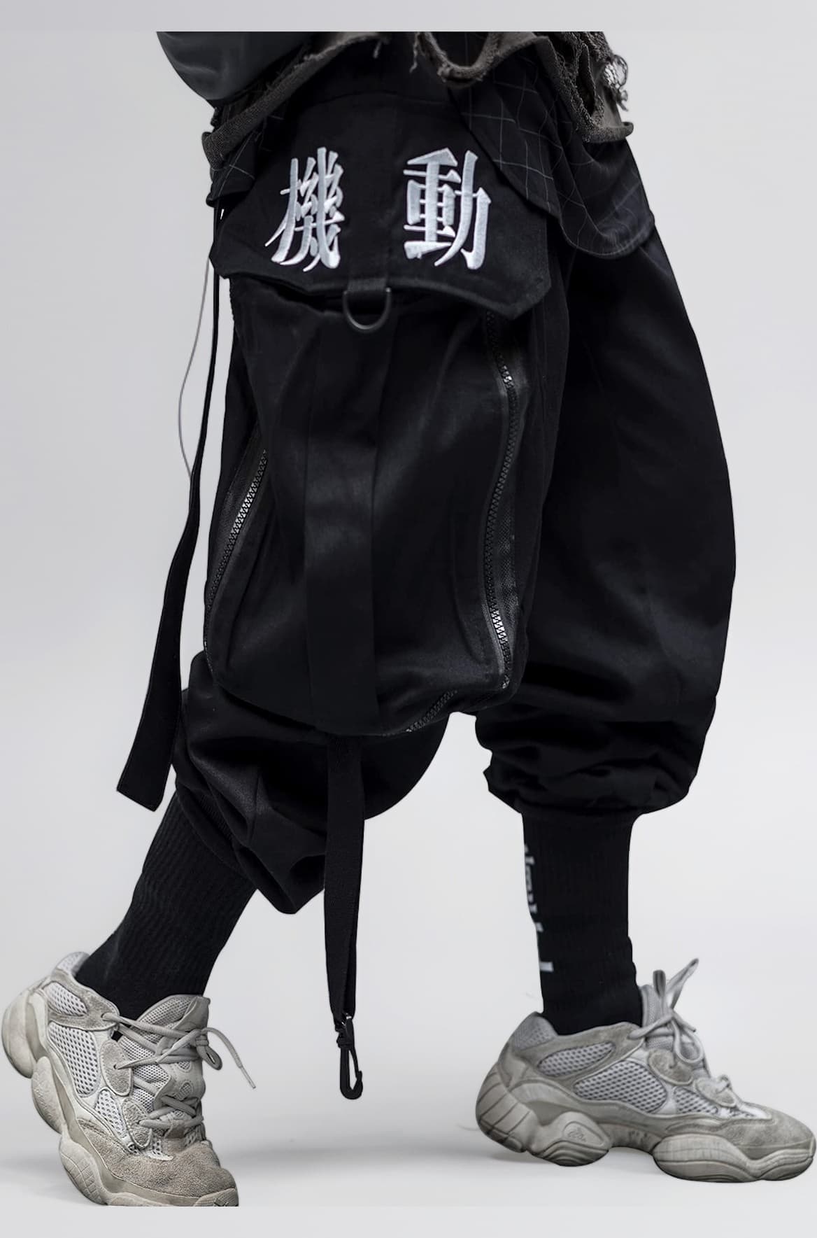 Men's Japanese Streetwear Techwear Cargo Pants with Design