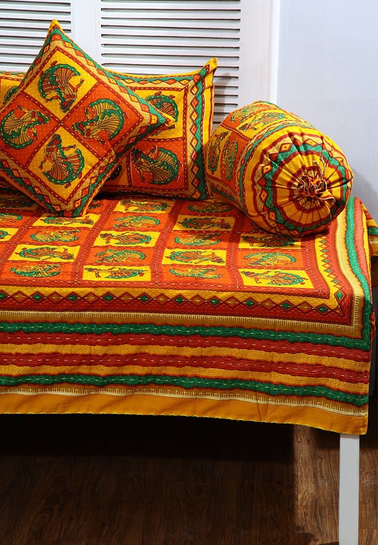 Kantha print diwan set - 8 pcs, multicolor