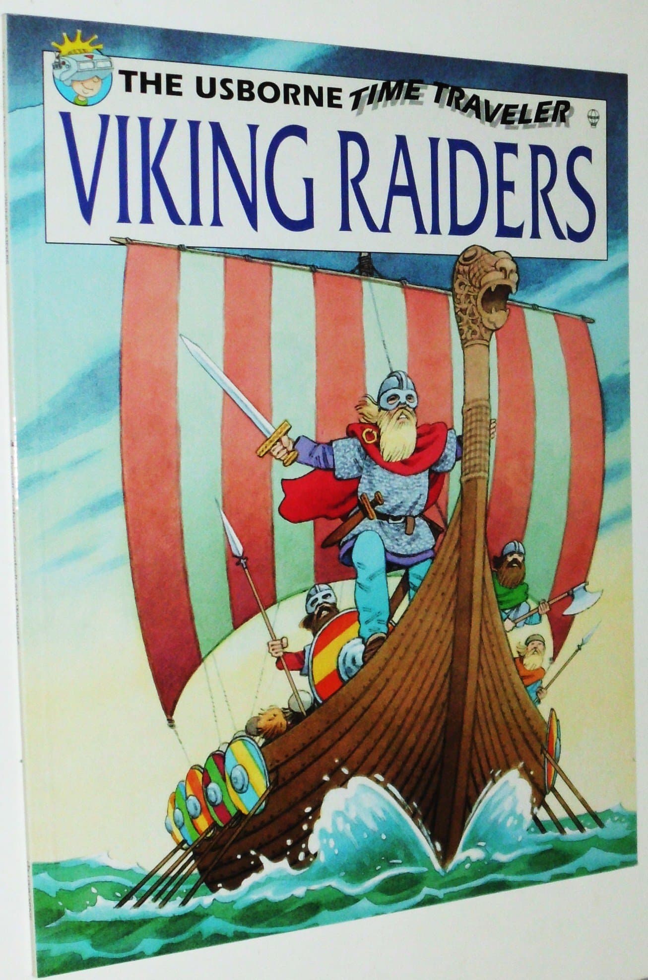 Viking Raiders (Time Traveller) Paperback – 1 Jan. 1998