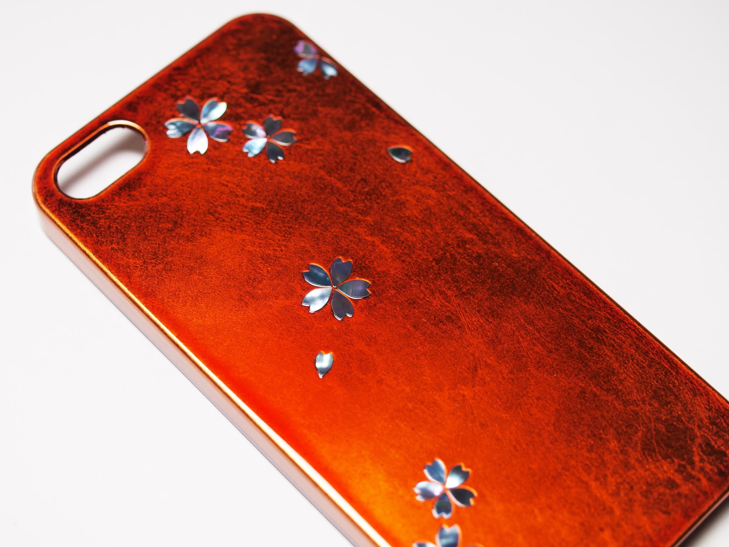 Japanese iphone 5 and 5s Cherry Blossom case with traditional Japanese lacquer and abalone shell