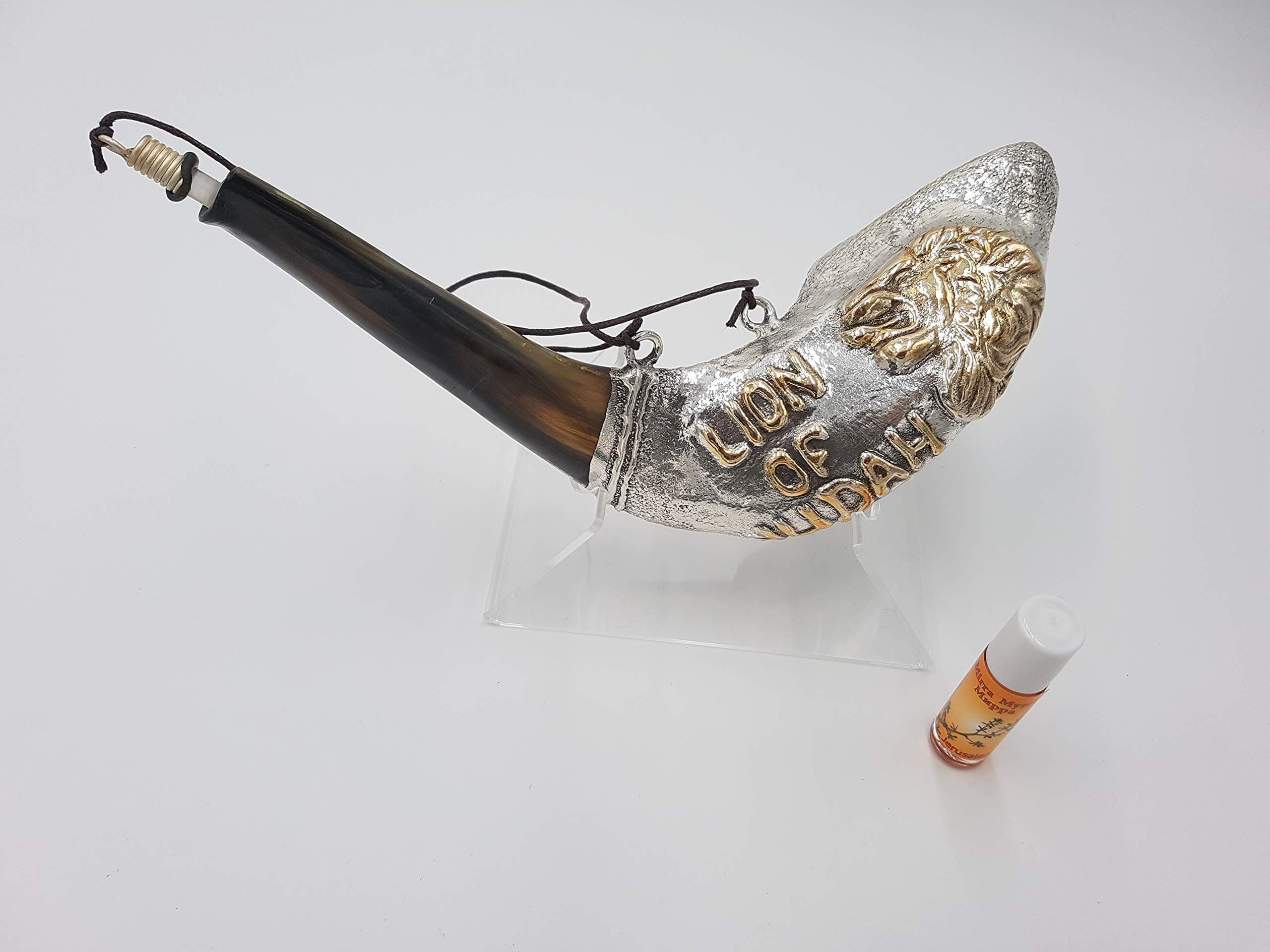 Silver Plated Ram's Ram Horn Shofar with Lion of Judah Design - 12-14" (Outer Curve) - Anointing Oil Holder & Display - Includes Perspex Stand & Messianic Oil
