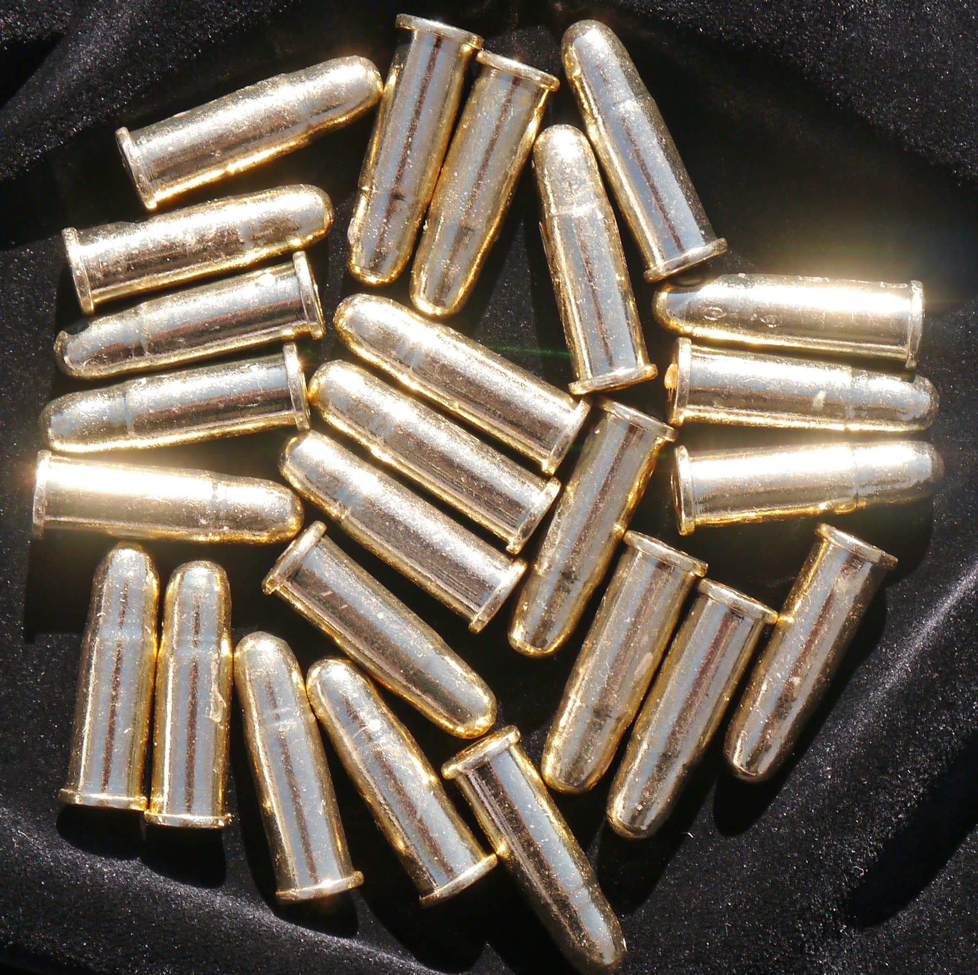 Denix 25 Dummy Rounds Solid Metal Display Pieces - They are Much Smaller Than 45 Cal