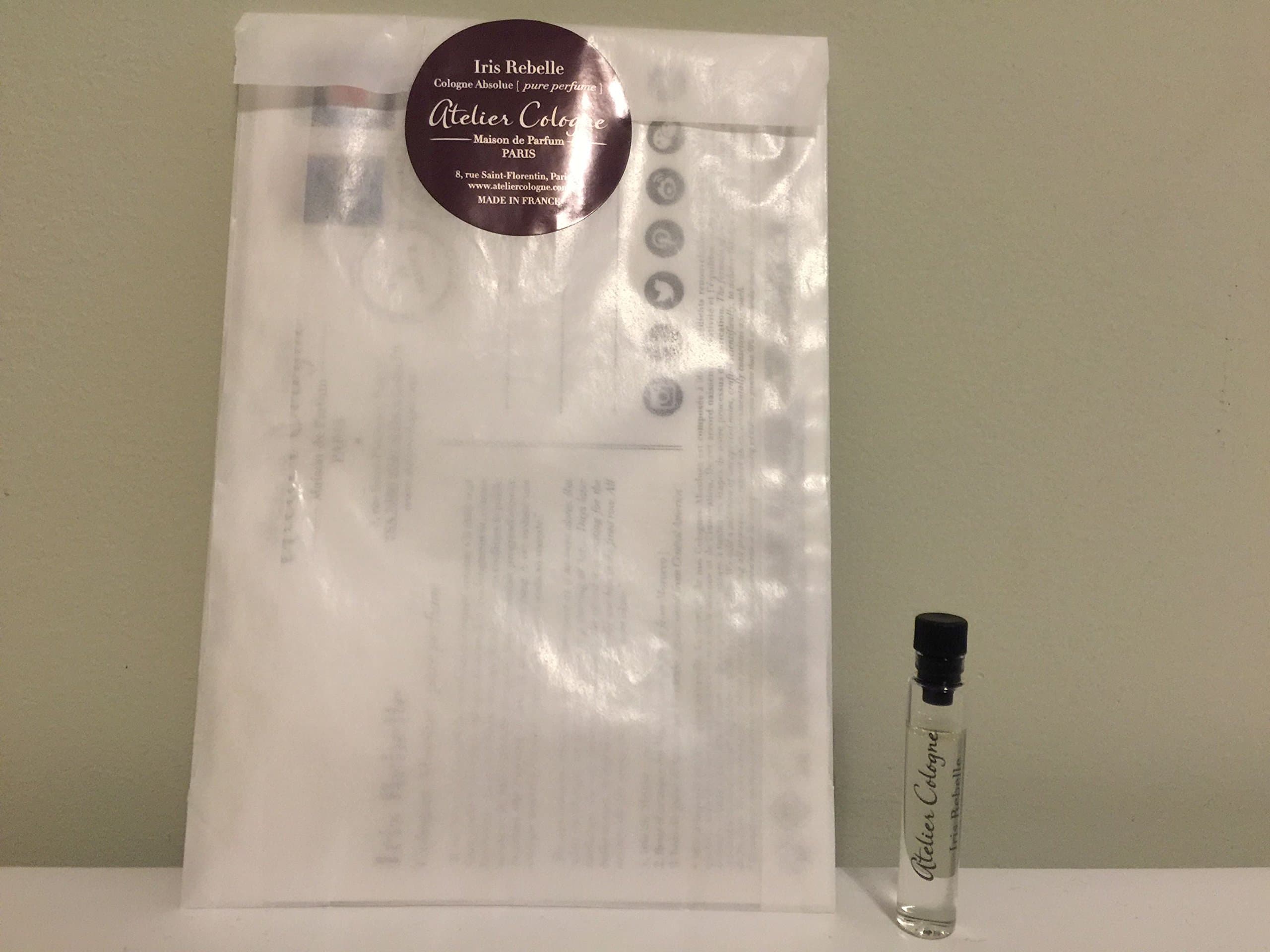 ATELIER COLOGNE Iris Rebelle Cologne Absolue Pure Perfume