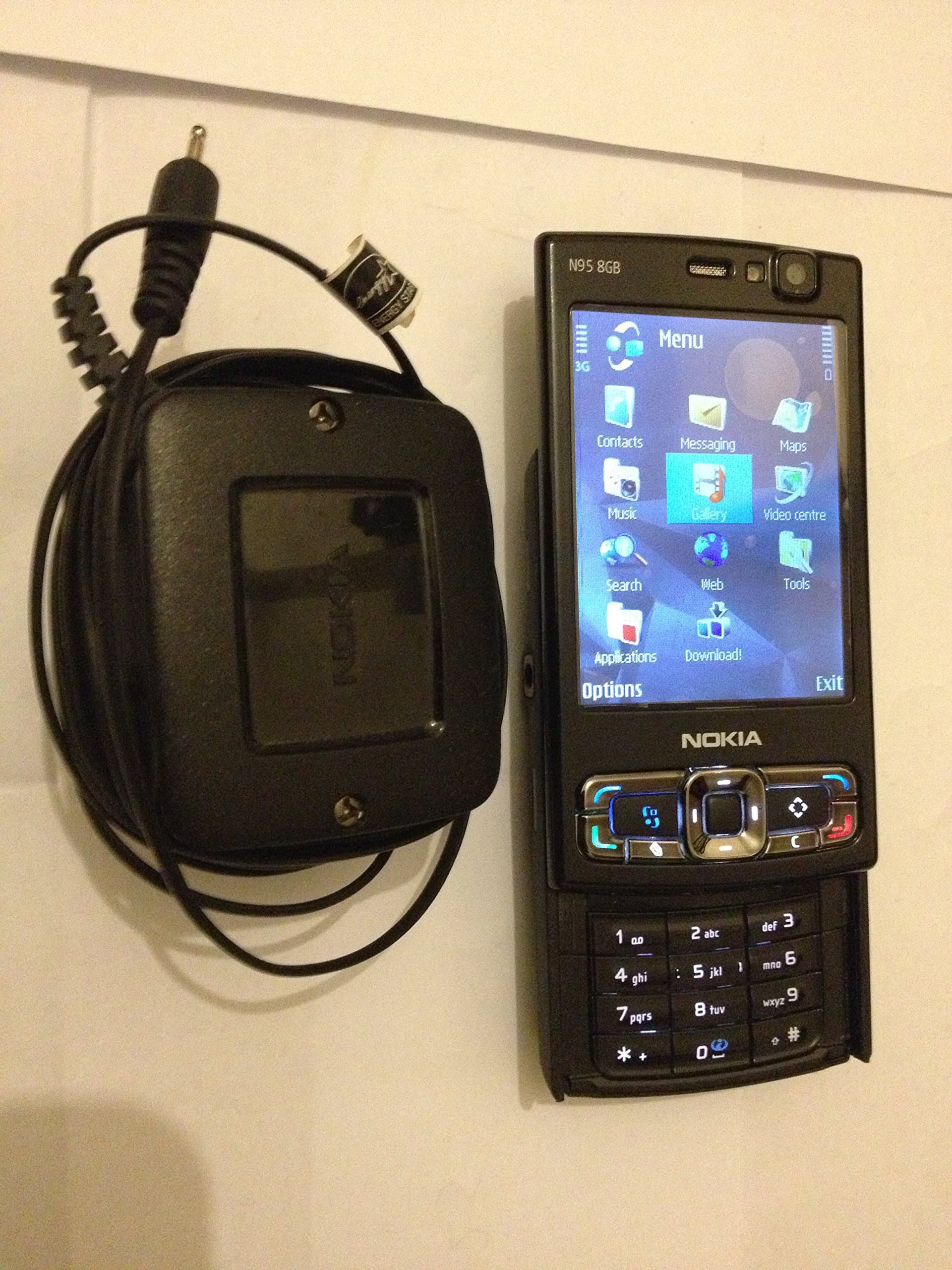 Nokia N95 8GB Black Sim Free Unlocked Mobile Phone