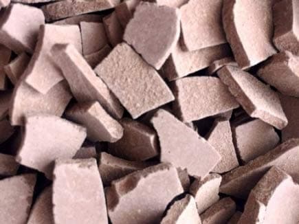 RED 食用粘土チャンク(塊) ナチュラル 食べ物用 110g