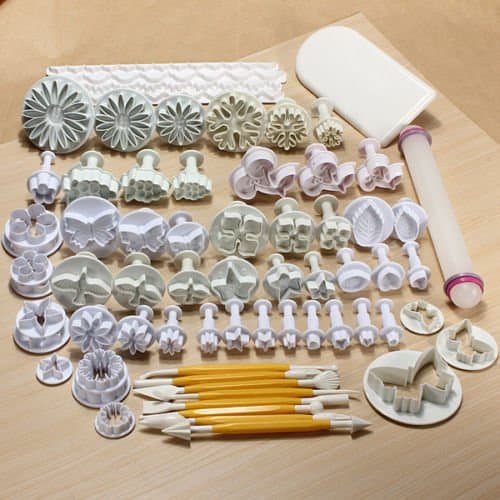 (68pcs) Spring Fondant Cake Biscuit Sugarcraft Plunger Cutter Craft Mold Tool for Cupcake Decorating (Heart, Veined Butterfly, Star, Daisy, Veined Rose Leaf ,Carnation, Blossom, Flower, Sunflower)