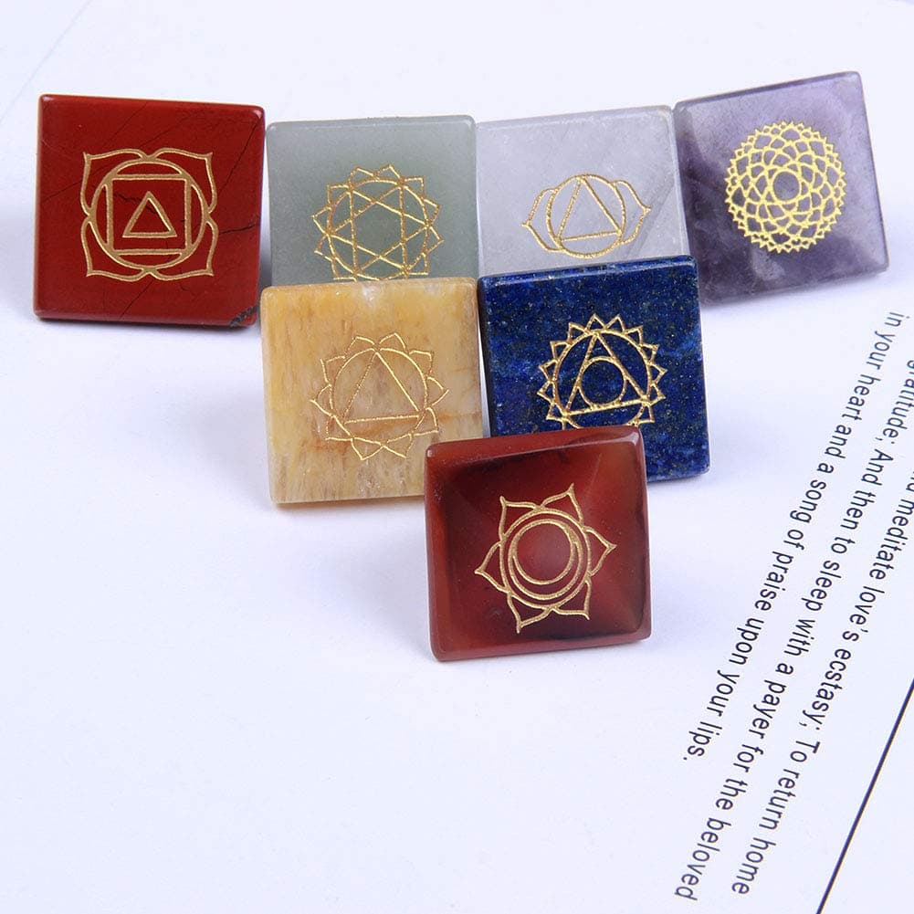 7 Chakra Crystal Pyramid Stones Set - Engraved Pyramid Reiki Symbols Chakra Stones