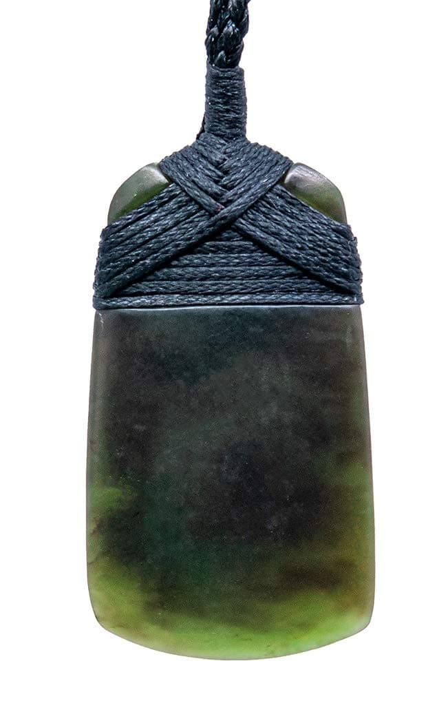 Aeiniwer Nephrite Jade Maori Inspired Adze Toki Strength Necklace 45