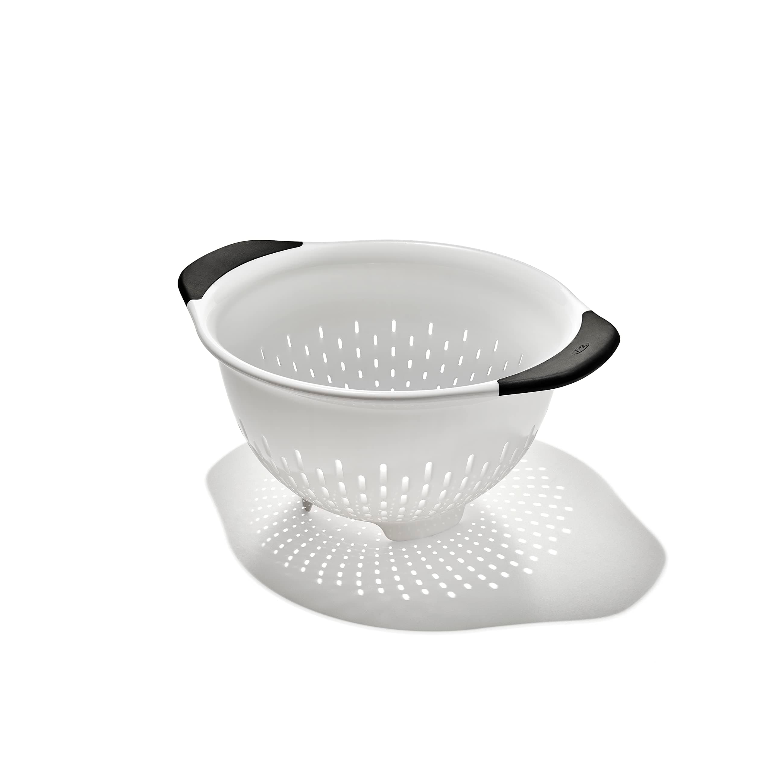 OXO Good Grips 3 QT Plastic Colander