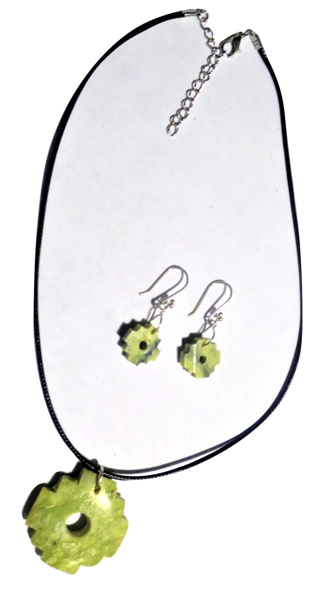 Glamourangels Serpentine Semiprecious Stone Chakana Crystal Healing from Peru