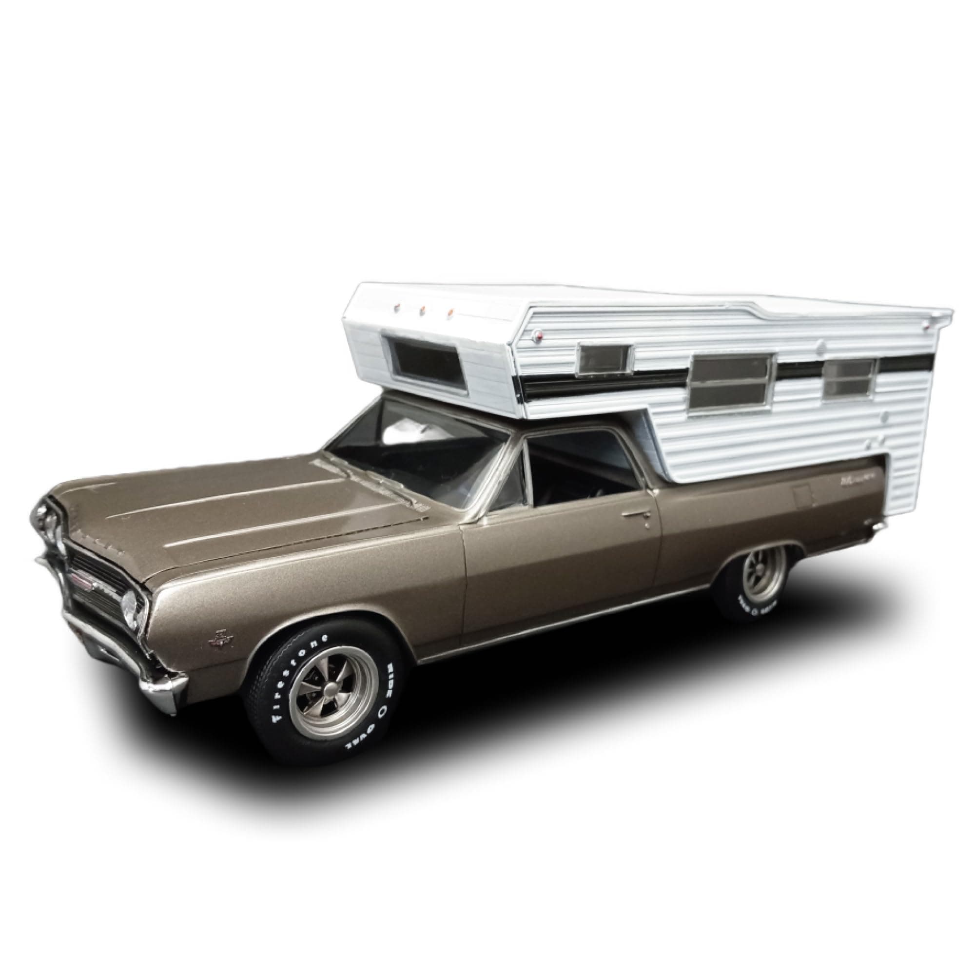 AMT 1965 Chevy El Camino w/Camper 1:25 Scale Model Kit