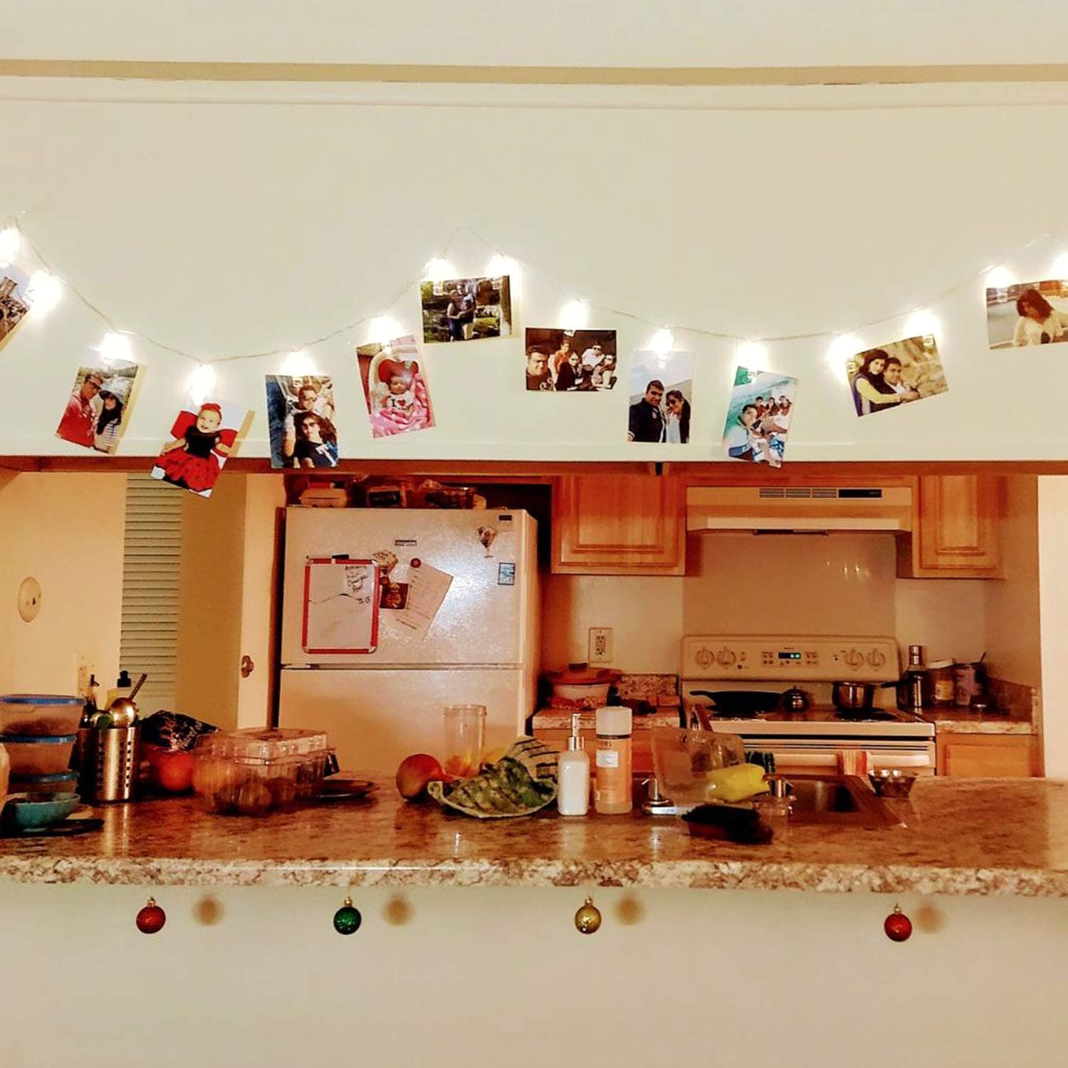 LED Photo Clip String Lights 5M Twinkling Fairy String Lights with 40 Clips USB Powered Hanging Photo String Lights for Decoration Bedroom Wedding Party Christmas (Warm White)