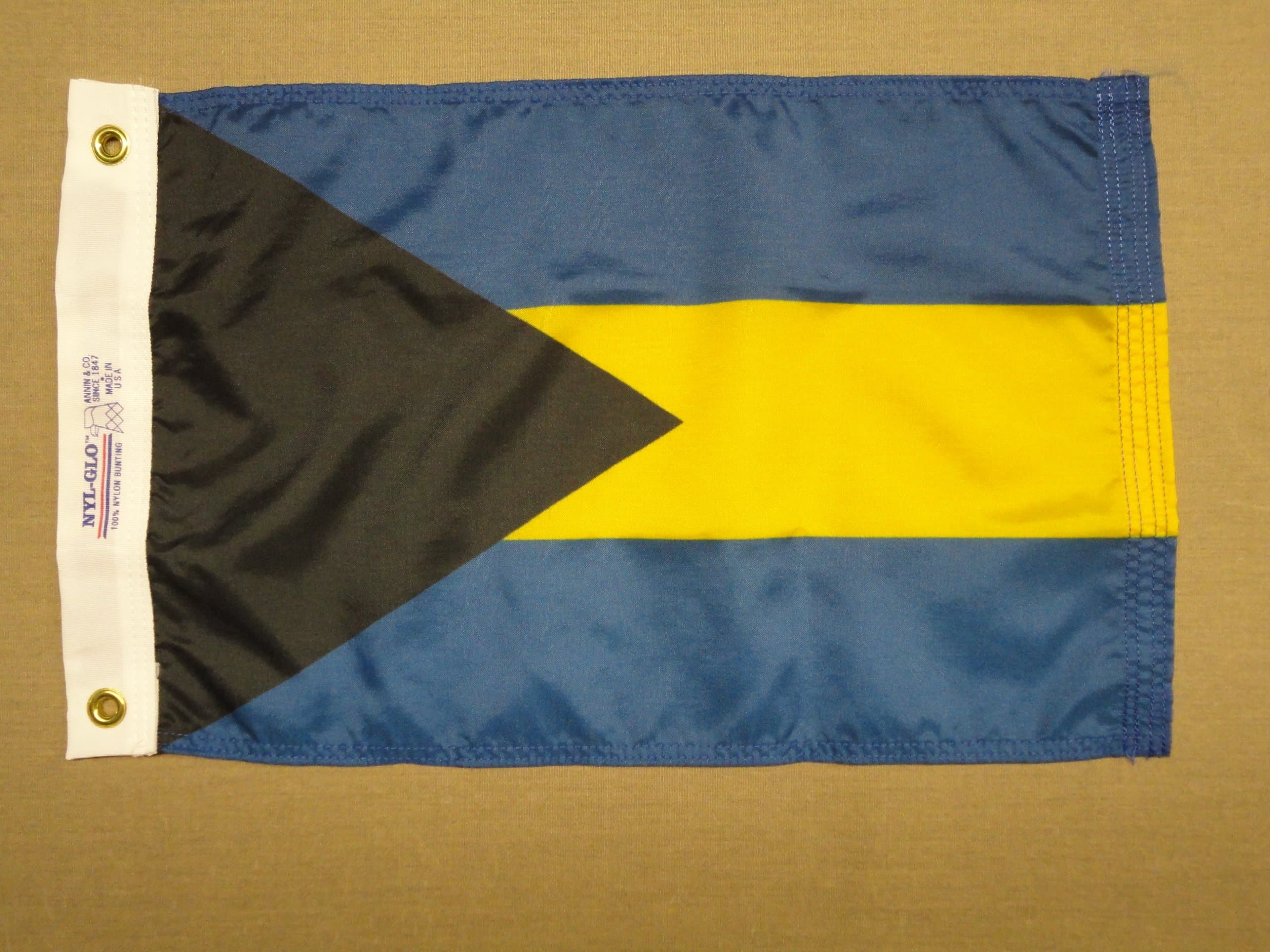 Bahamas Flag (12 in. x 18 in.)