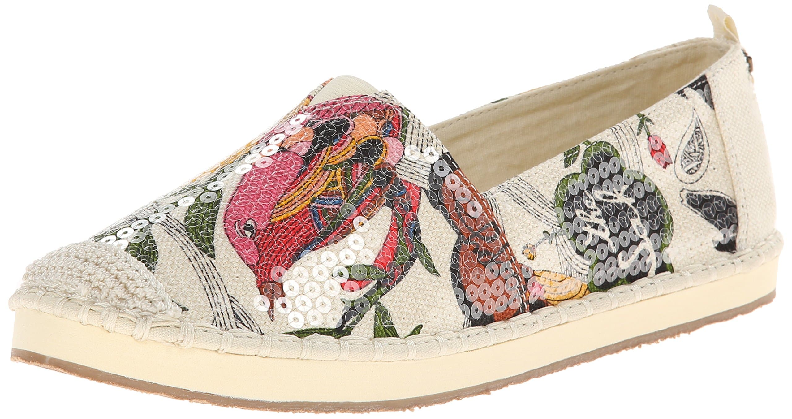 The SAK Women's Sakroots Echo Moccasin