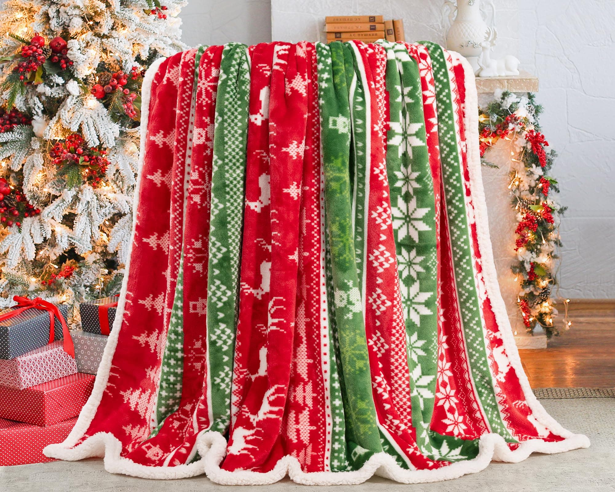 Touchat Red Sherpa Christmas Throw Blanket, Fuzzy Fluffy Soft Cozy Blanket, Fleece Flannel Plush Microfiber Blanket for Couch Bed Sofa (50" X 60", Red and Green Reindeer)