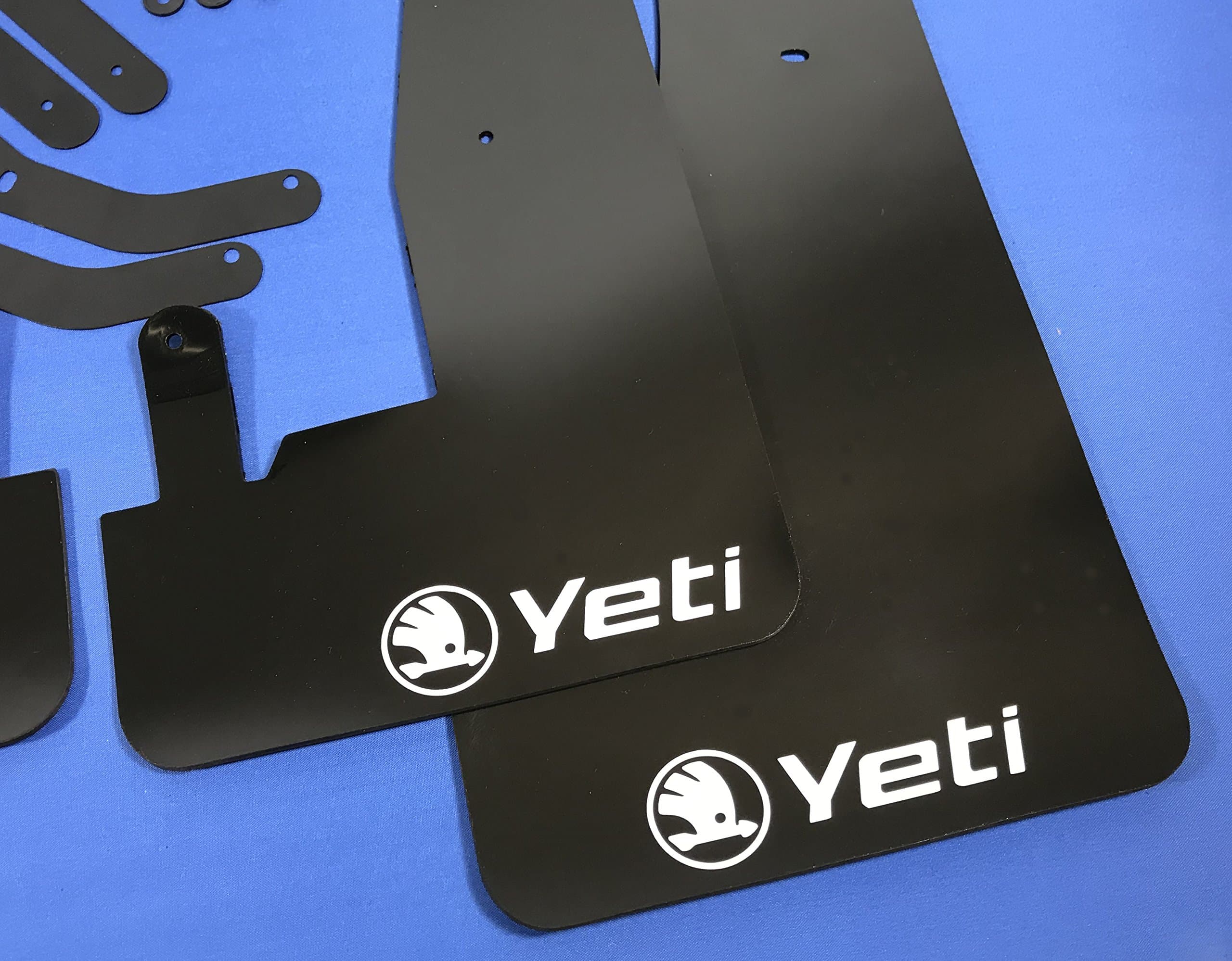 Genuine rallyflapZ (Made in the UK) Full Set of 4 Mudflaps Including all Fixings/Hardware Required & Full Fitting Instructions! (Mud Guard/Mud Flaps Kit) 4mm Flexible PVC Black Logo White